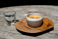 Holz-Keramik-Kaffee!